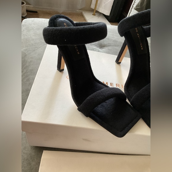 Good American Black Terry Slip On High Heel Sandals - Picture 10 of 13